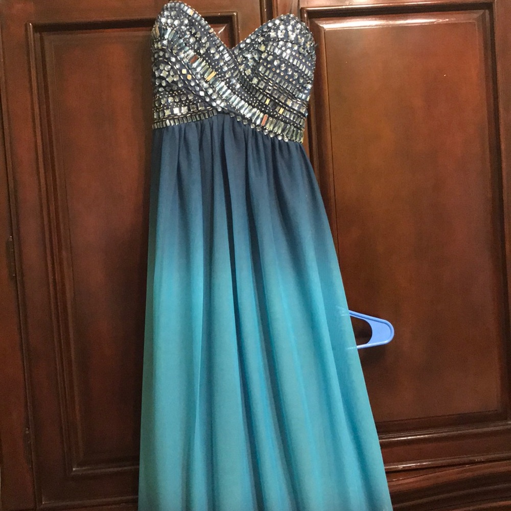 Prom Dress for sale !